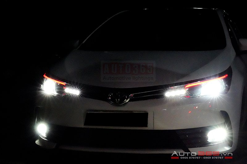 Độ đèn bi-xenon tăng sáng kết hợp mí led cho Toyota Altis